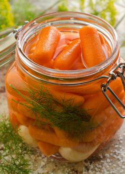 Как замариновать морковь на зиму в домашних условиях