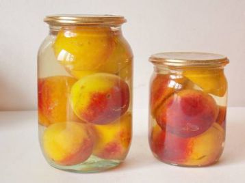 Как сварить компот из персиков на зиму